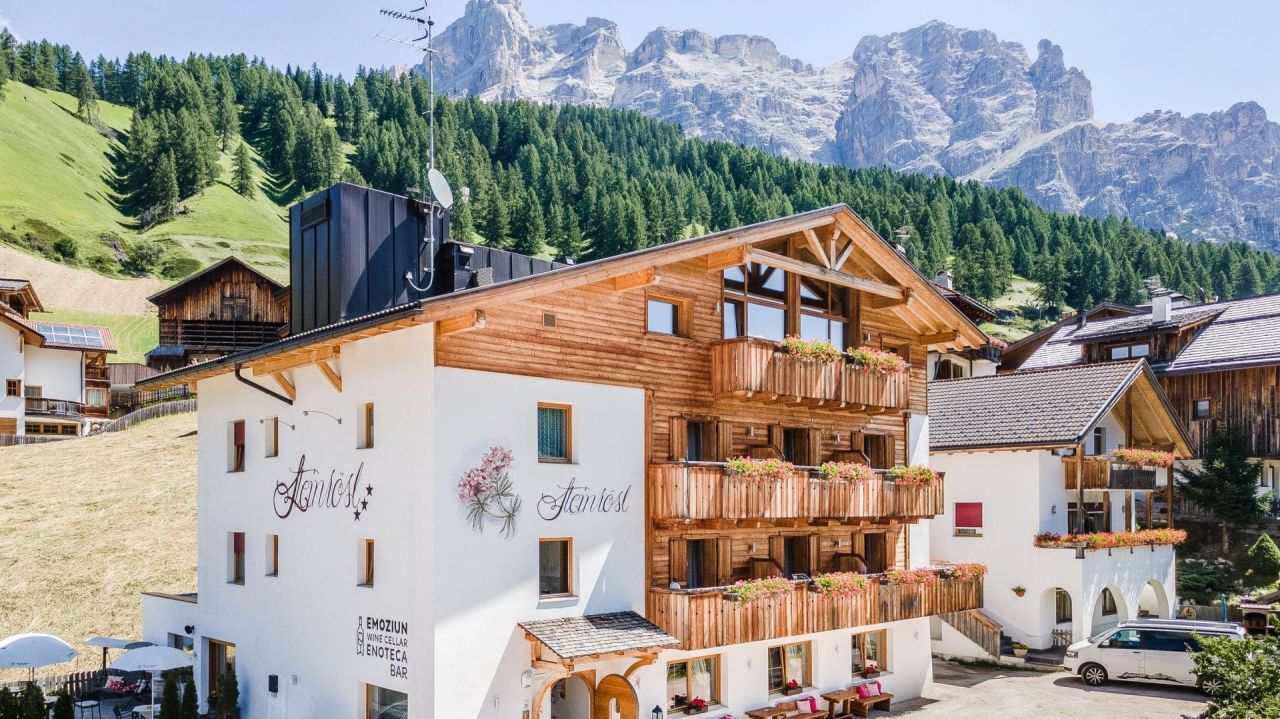 Hotel Steinrösl in San Cassiano Alta Badia Dolomites