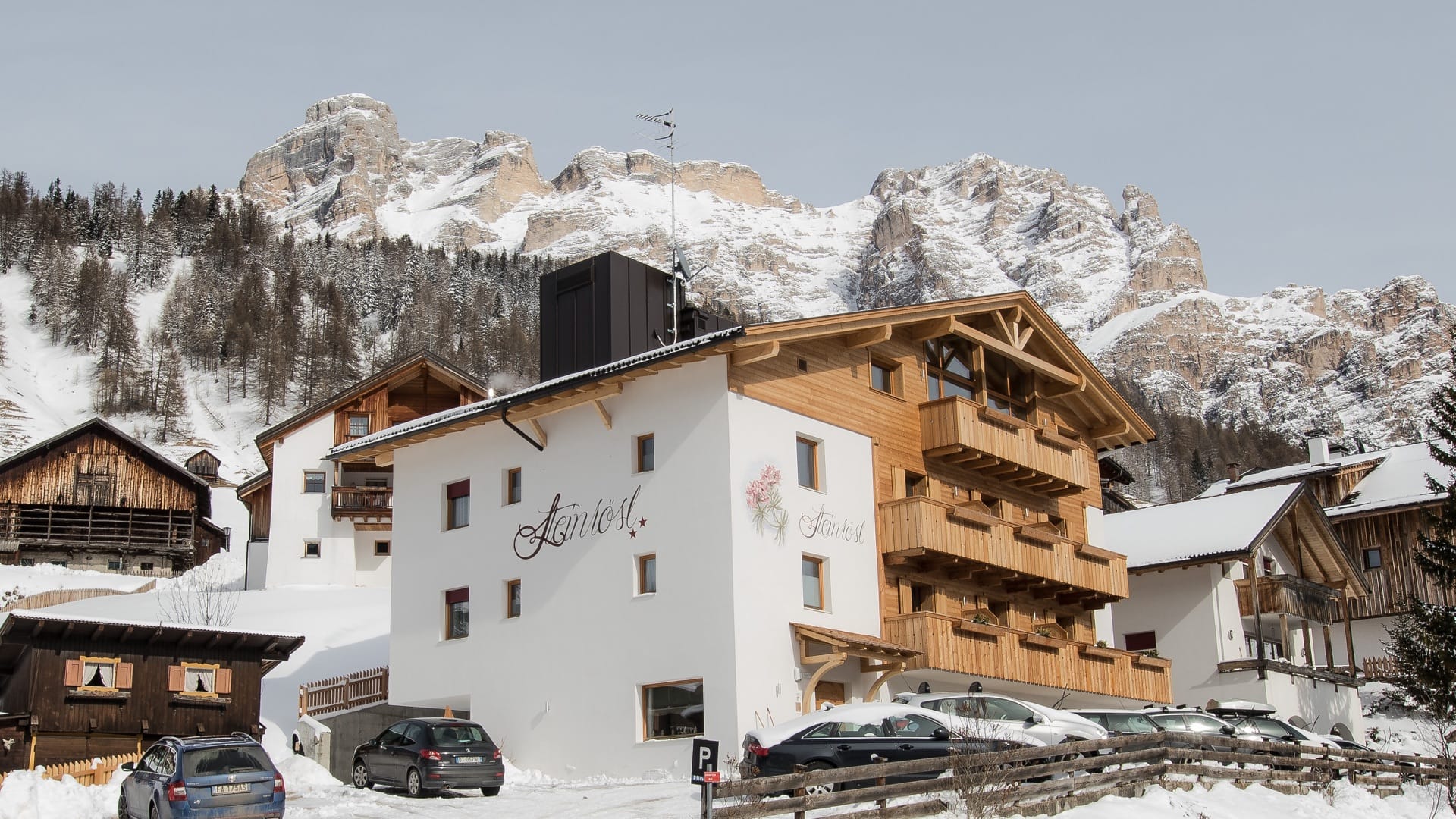 Hotel Steinrosl In San Cassiano Alta Badia Dolomiten